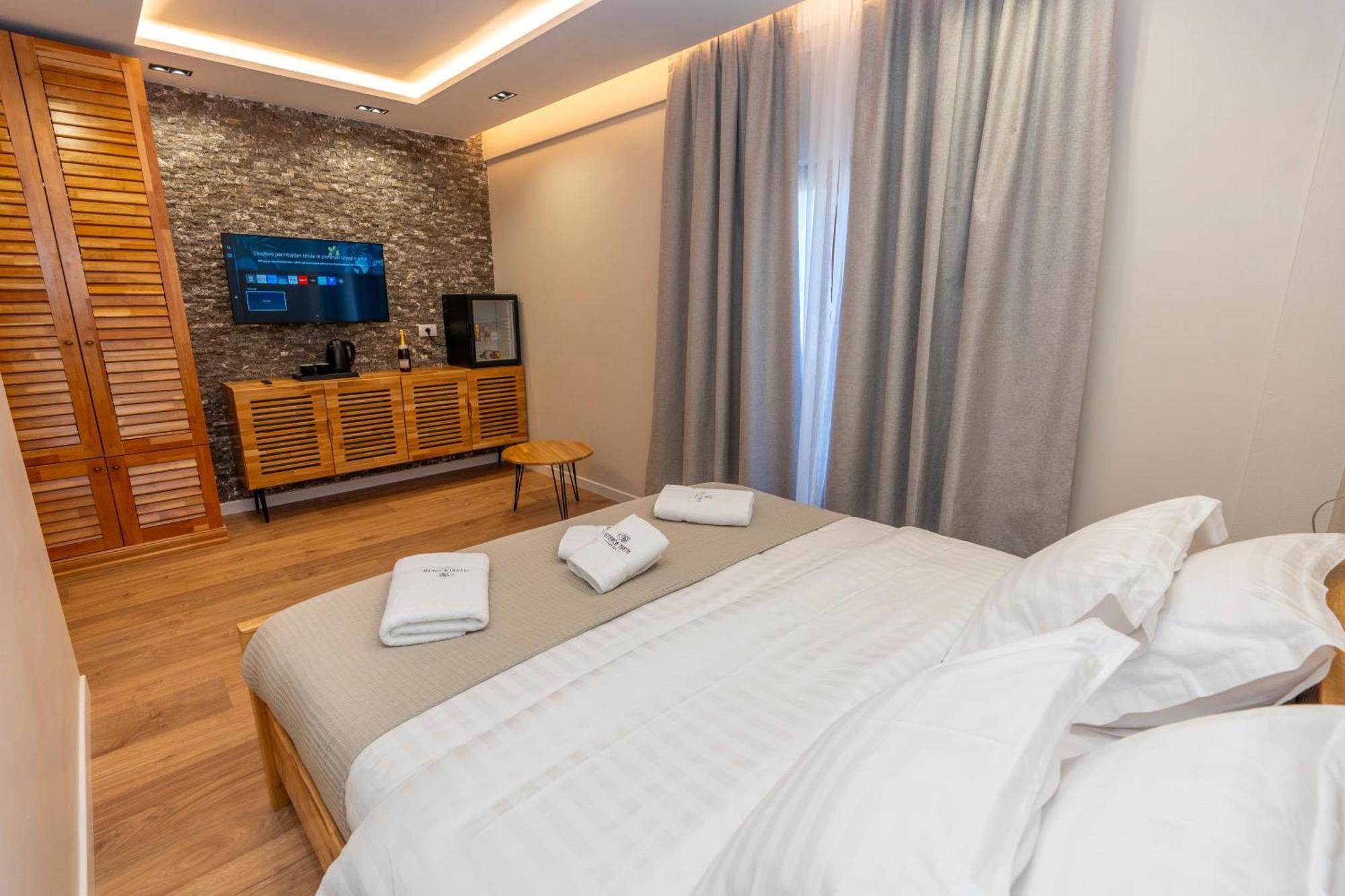 Hotel Jezerca Theth Extérieur photo