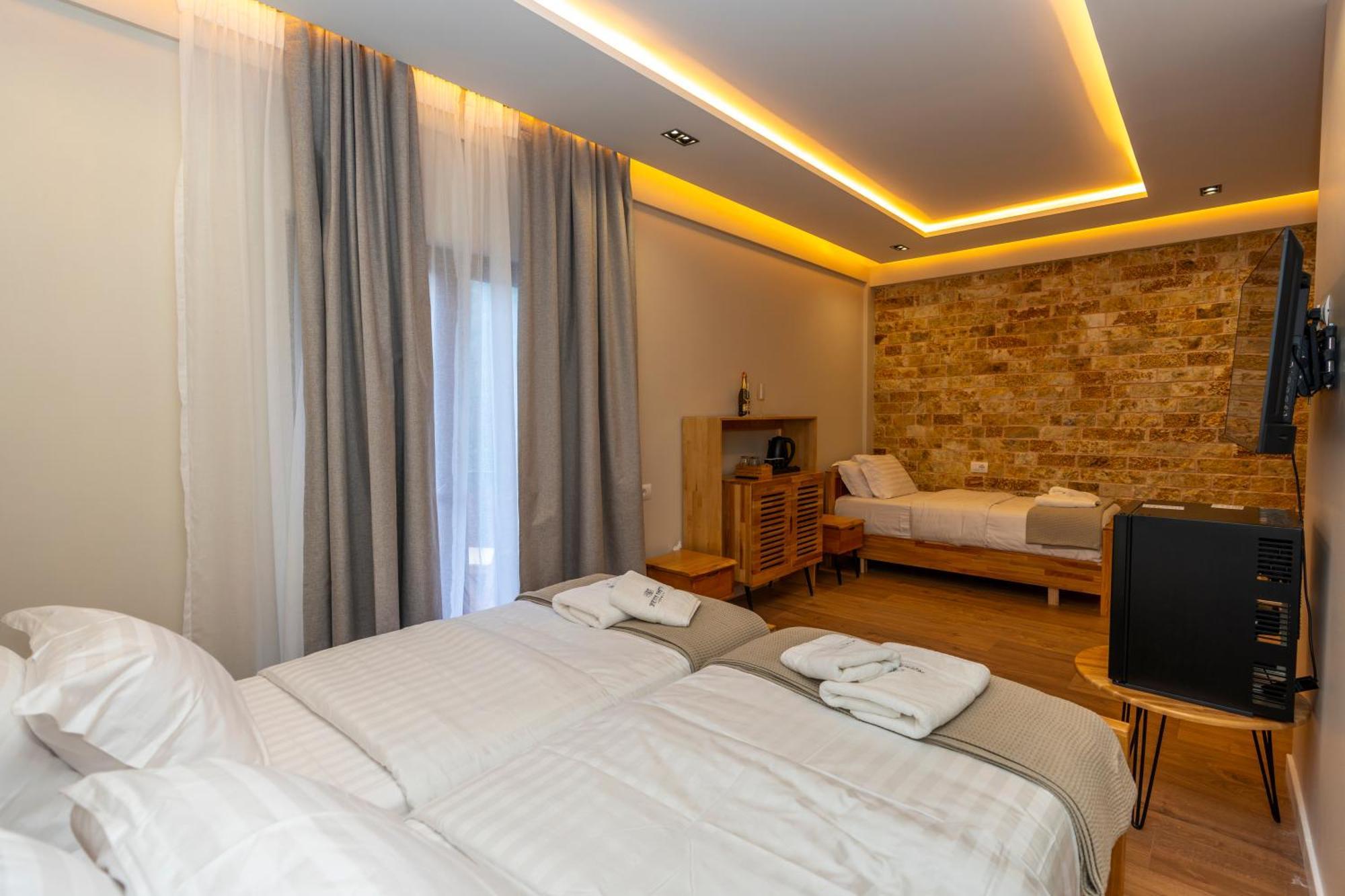 Hotel Jezerca Theth Extérieur photo